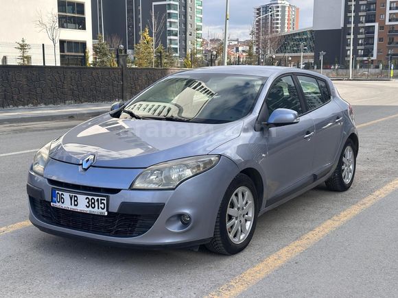 Sahibinden Renault Megane 1.6 Expression 2009 Model