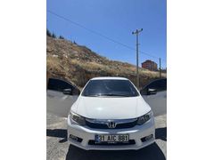 Sahibinden Honda Civic 1.6 Eco Premium 2013 Model 115.327 km Beyaz