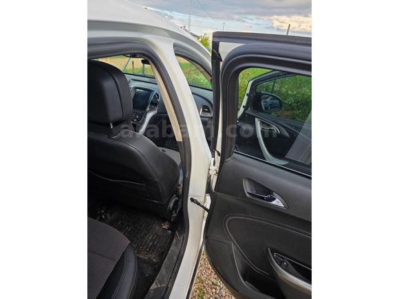 Sahibinden Opel Astra 1.4 T Cosmo 2011 Model