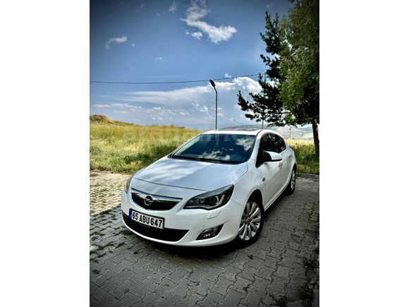 Sahibinden Opel Astra 1.4 T Cosmo 2011 Model