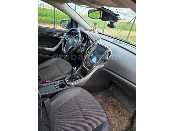Sahibinden Opel Astra 1.4 T Cosmo 2011 Model
