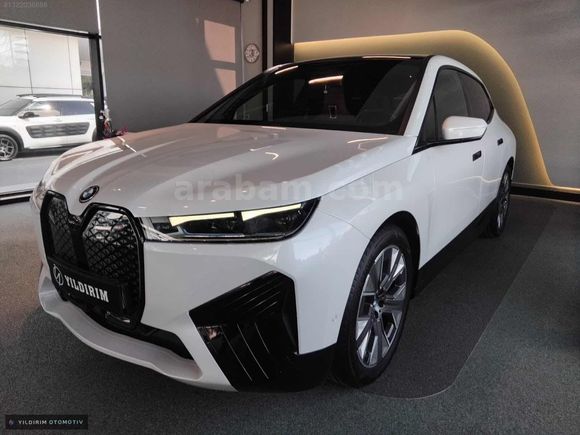 YILDIRIM'DAN 2022 BMW İX40 ISITMA-SOĞUTMA-MASAJ-HARMAN-21JANT