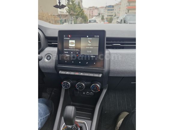 Sahibinden Renault Clio 1.0 TCe Evolution 2024 Model
