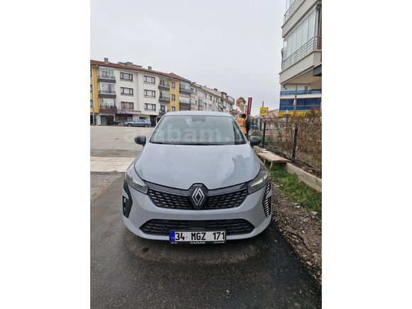 Sahibinden Renault Clio 1.0 TCe Evolution 2024 Model