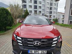 Sahibinden Hyundai Tucson 1.6 CRDi Prime 2024 Model  14.300 km Kırmızı