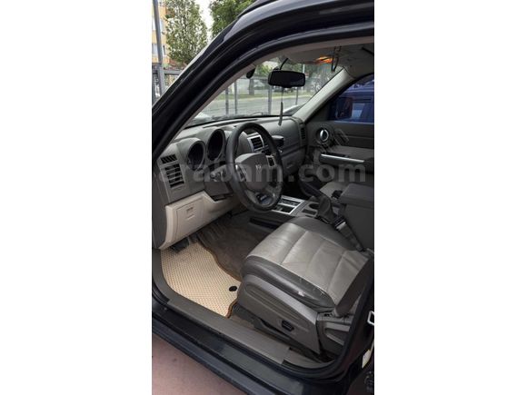 DODGE NİTRO 4X4 2.8CRD K.K 12 TAKSİT VE KREDİ