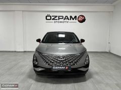 ÖZPAM 2.EL'DEN 2023 CHERY OMODA 5 1.6 T-GDI LUXURY 183 BG