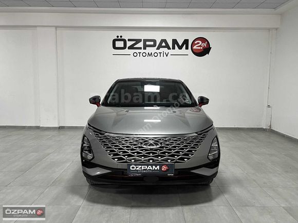 ÖZPAM 2.EL'DEN 2023 CHERY OMODA 5 1.6 T-GDI LUXURY 183 BG