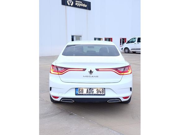 Sahibinden Renault Megane 1.3 TCe Joy 2022 Model