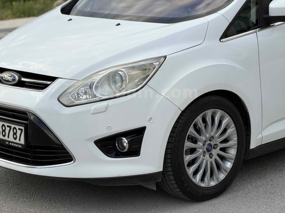 Sahibinden Ford C-Max 1.6 TDCi Titanium X 2012 Model 
