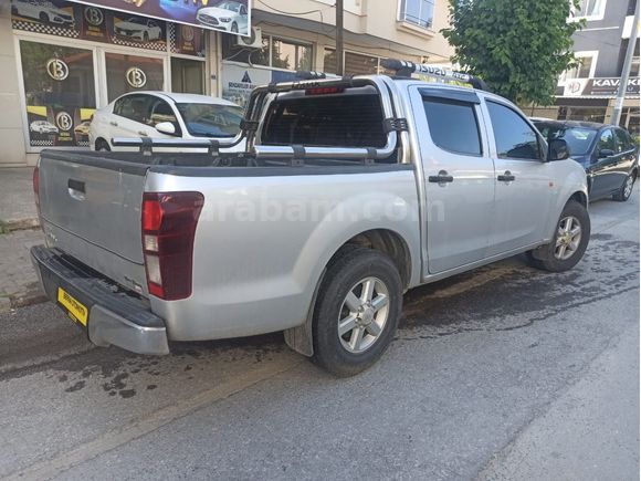 2013 ISUZU DMAX 2.5 TDİ LİMİTED 4*2 ORJİNAL