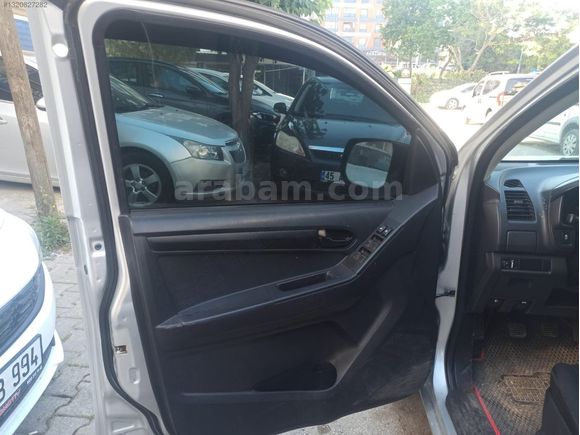 2013 ISUZU DMAX 2.5 TDİ LİMİTED 4*2 ORJİNAL