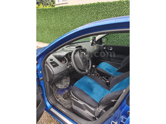Sahibinden Renault Megane 1.6 Authentique 2005 Model