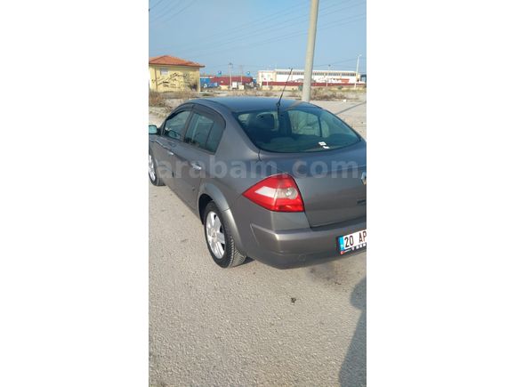 Sahibinden Renault Megane 1.6 Dynamique 2004 Model Denizli