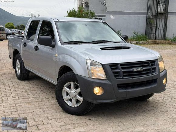 UĞUR OTO'DAN 2009 MODEL 381.030 KM'DE İSUZU D MAX