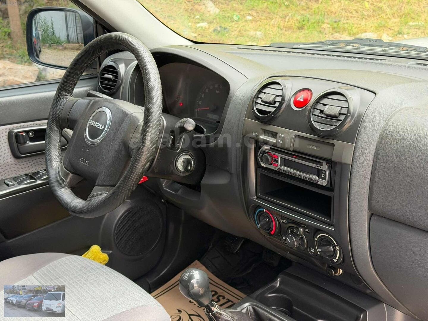 UĞUR OTO'DAN KARTA TAKSİT 2009 MODEL 381.030 KM'DE İSUZU D MAX 4