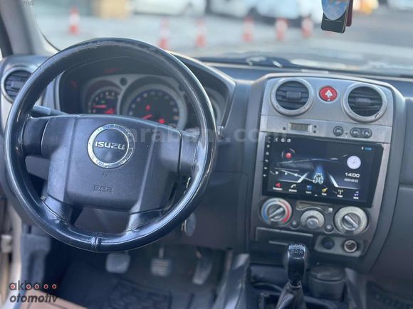 AKBABA OTOMOTİVDEN 2009 MODEL ÇİFT KABİN 4X4 MOTRU GÜZEL