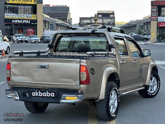 AKBABA OTOMOTİVDEN 2009 MODEL ÇİFT KABİN 4X4 MOTRU GÜZEL
