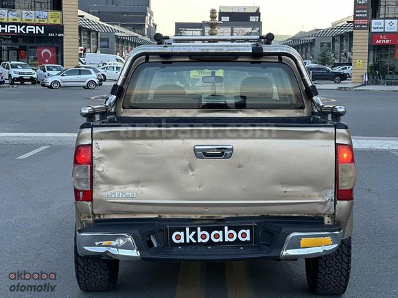 AKBABA OTOMOTİVDEN 2009 MODEL ÇİFT KABİN 4X4 MOTRU GÜZEL