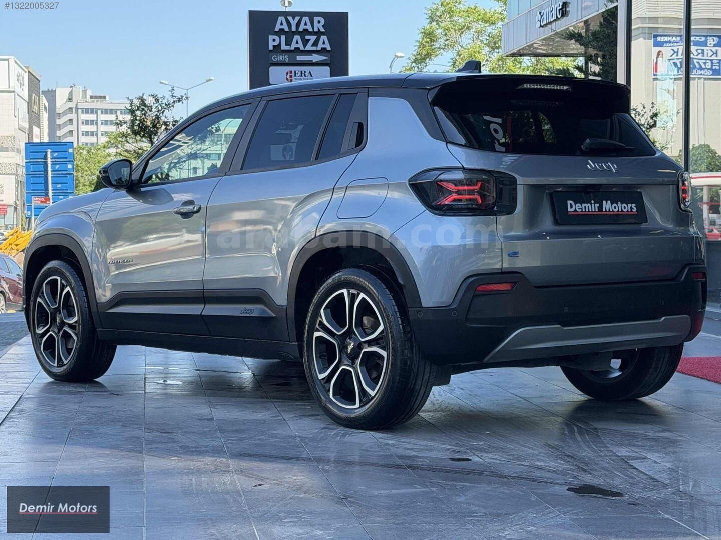 Galeriden Jeep Avenger Electric Summit 2023 Model İstanbul 44.000 km Gri 5