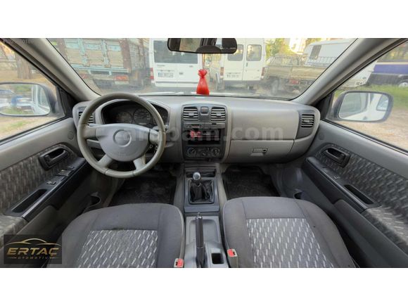 ERTAÇ OTOMOTİVDEN 2004 ISUZU D-MAX 4X2 HATASIZ FULL