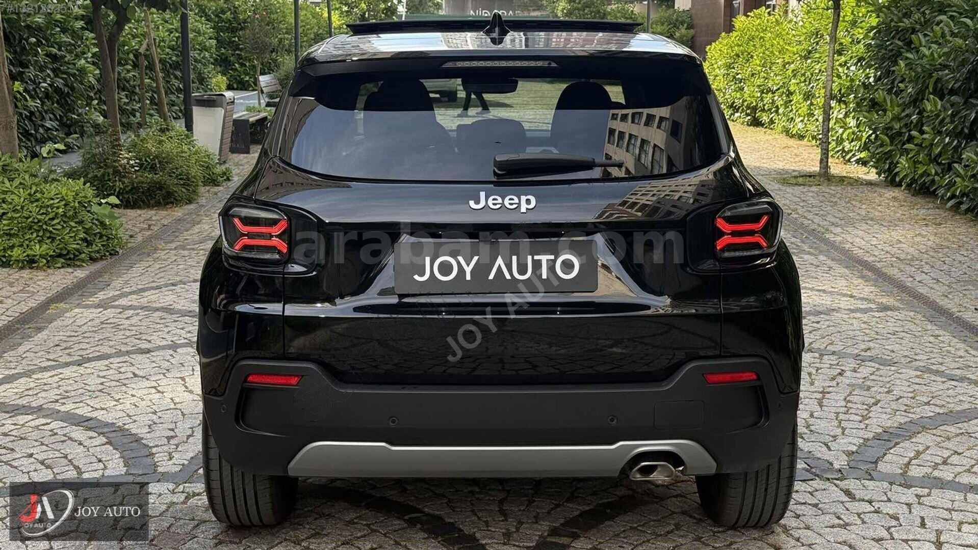 Galeriden Jeep Avenger Hybrid 1.2 Summit 2025 Model İstanbul 6.001 km Siyah 5
