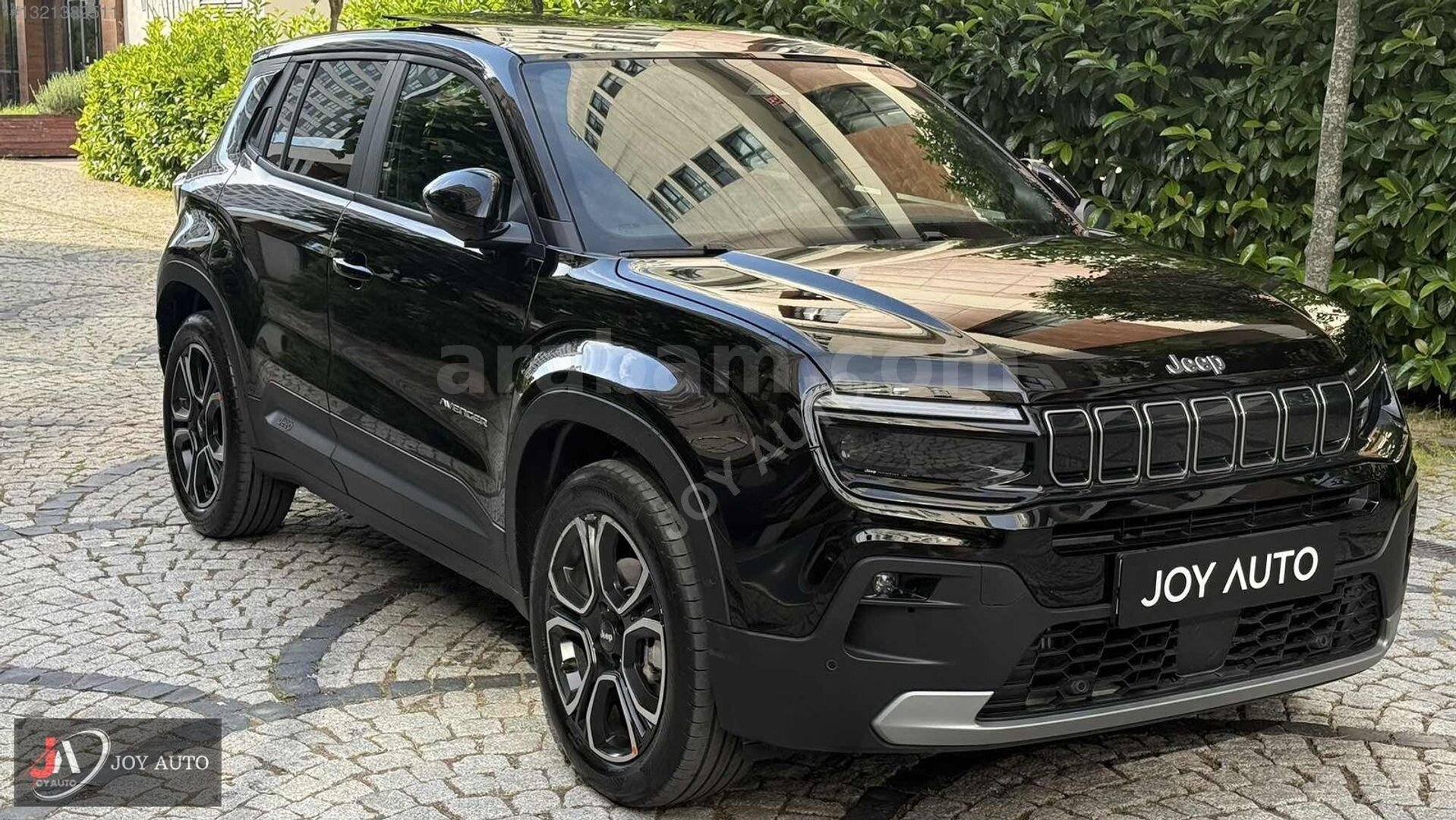 Galeriden Jeep Avenger Hybrid 1.2 Summit 2025 Model İstanbul 6.001 km Siyah 7