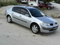 2005  MODEL MEGANE 2 1.6  DYNAMİQUE MASRAFSIZ CAM GİBİ..