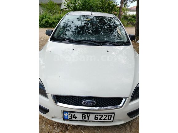Sahibinden Ford Focus 1.6 TDCi Trend 2006 Model  306.000 km Beyaz