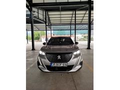 Öğretmenden Peugeot 2008 1.2 PureTech Allure 2023 Model 