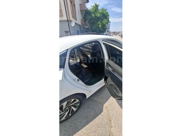 Sahibinden Honda Civic 1.6i VTEC Eco Executive 2018 Model 