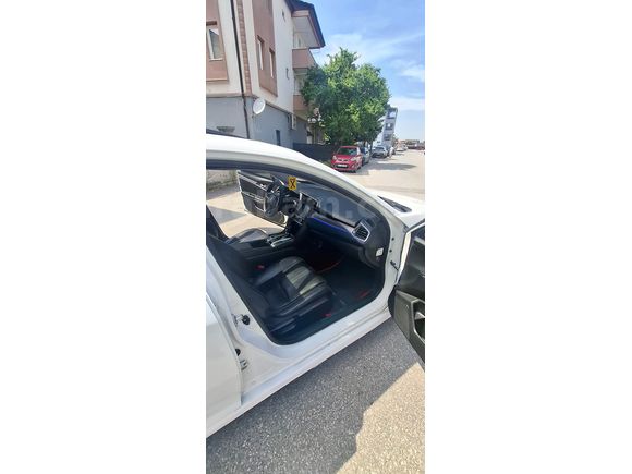 Sahibinden Honda Civic 1.6i VTEC Eco Executive 2018 Model 