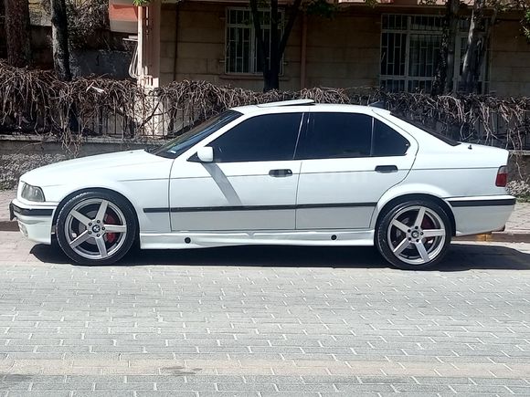 Sahibinden BMW 3 Serisi 320i 1993 Model