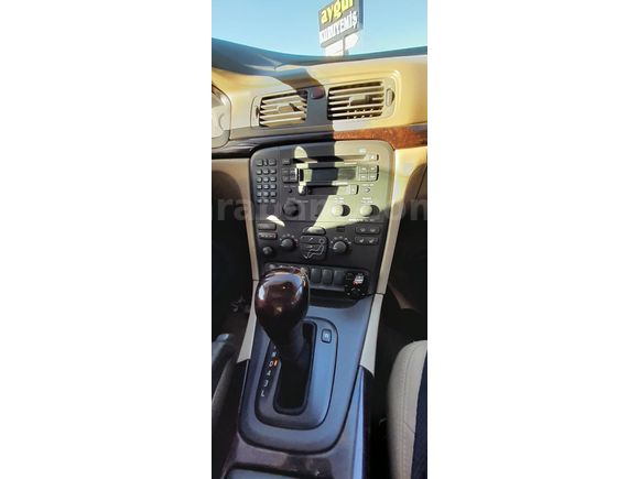 Sahibinden Volvo S80 2.0 T 2000 Model 