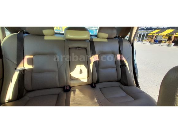 Sahibinden Volvo S80 2.0 T 2000 Model 
