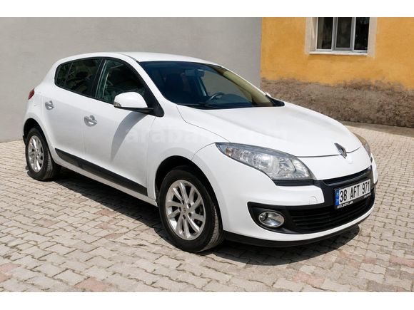Sahibinden Renault Megane 1.6 Touch 2013 Model