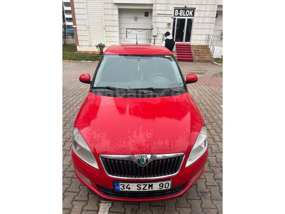 Sahibinden Skoda Fabia 1.4 Ambiente 2012 Model