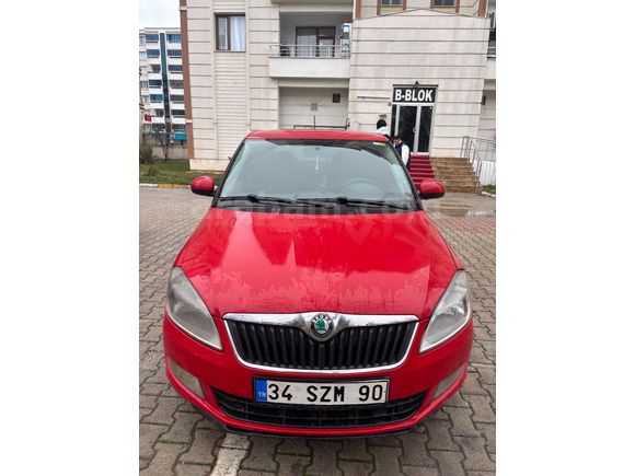 Sahibinden Skoda Fabia 1.4 Ambiente 2012 Model