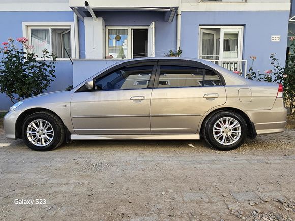 Sahibinden Honda Civic 1.6i VTEC LS 2005 Model