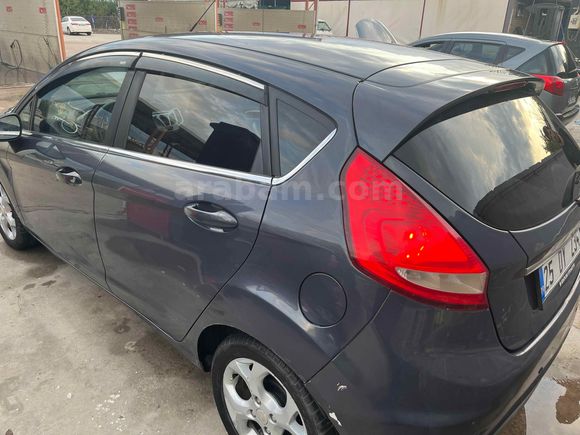 Sahibinden Ford Fiesta 1.4 Titanium X 2011 Model 