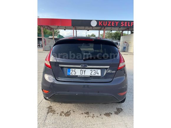 Sahibinden Ford Fiesta 1.4 Titanium X 2011 Model 