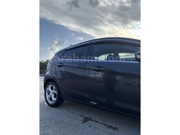 Sahibinden Ford Fiesta 1.4 Titanium X 2011 Model 