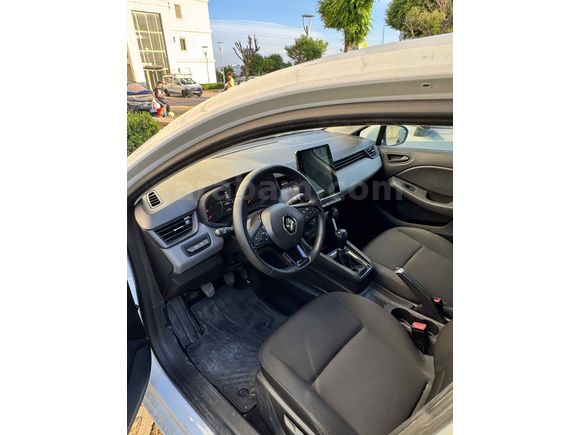 Sahibinden Renault Clio 1.0 SCe Joy 2022 Model 