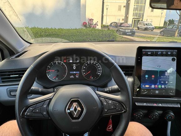 Sahibinden Renault Clio 1.0 SCe Joy 2022 Model 