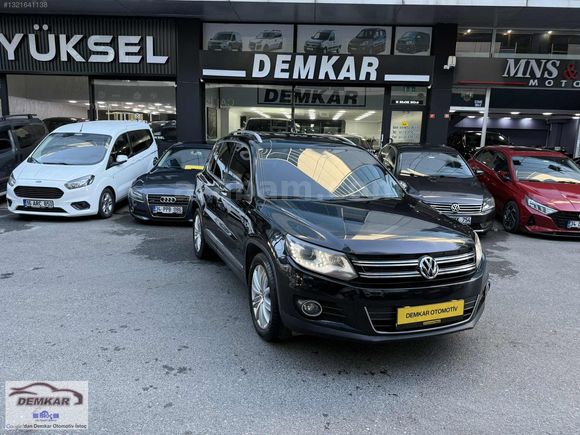 Demkar otomotiv den cam tavanlı Tiguan