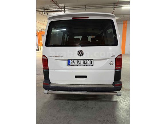 Volkswagen Transporter 2.0 TDI Camlı Van