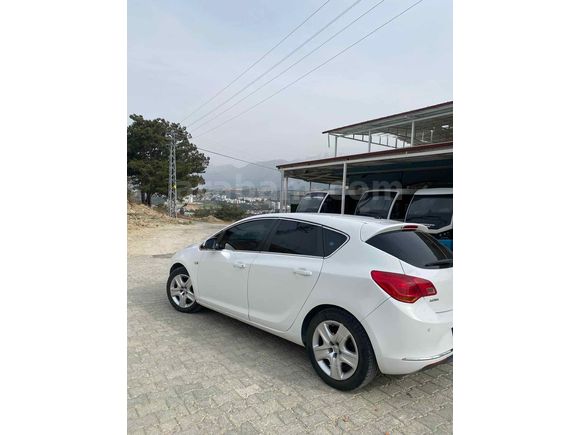 Sahibinden Opel Astra 1.6 Edition 2013 Model 