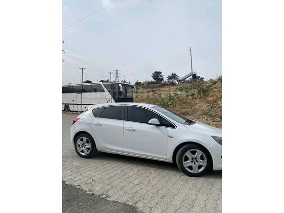 Sahibinden Opel Astra 1.6 Edition 2013 Model 