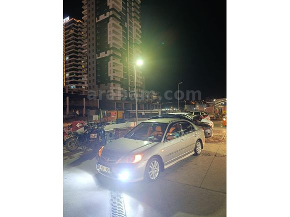 Sahibinden Honda Civic 1.6i VTEC LS 2004 Model