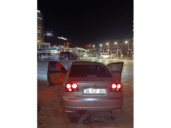 Sahibinden Honda Civic 1.6i VTEC LS 2004 Model